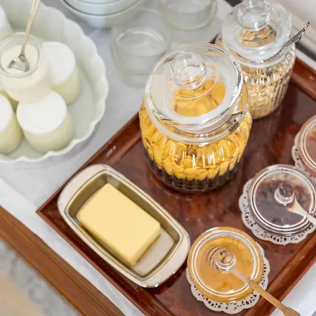 Dimora Le Tre Muse Couette-café 4*