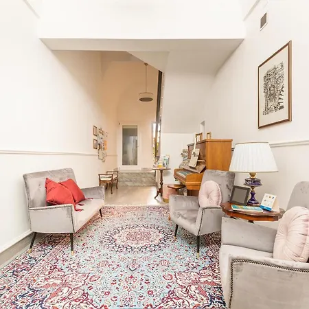 Bed & Breakfast Dimora Le Tre Muse 2*