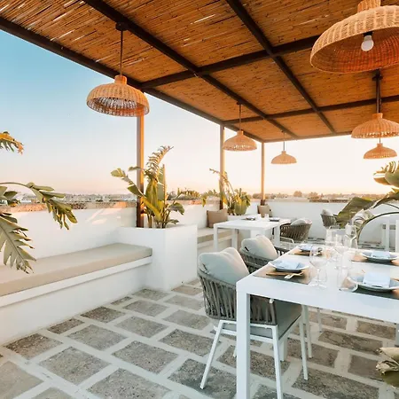 Dimora Le Tre Muse Bed & Breakfast 2*