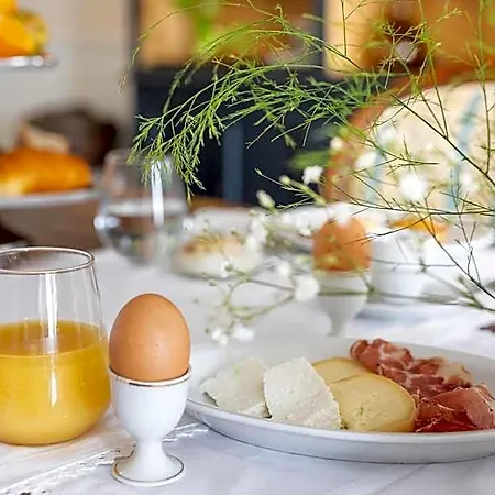 Dimoraletremuse Charming In Bed & Breakfast 4*
